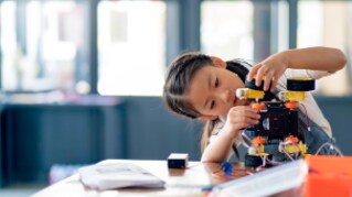 Mit tehet a munkavállaló, ha a gyermeke iskolája bezár?